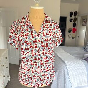 Modcloth Cherry Red flower Blue bow button down short sleeve top Size Small